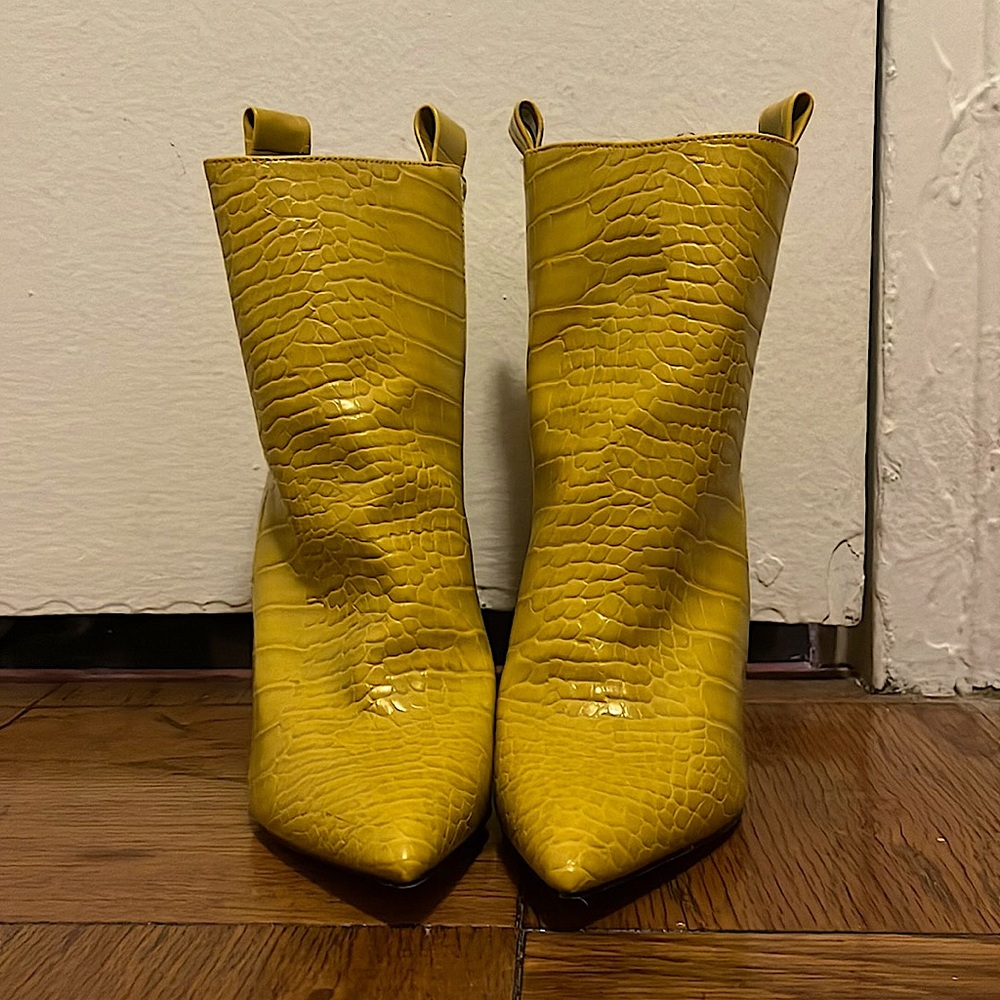 Heeled Yellow Croc Boot
